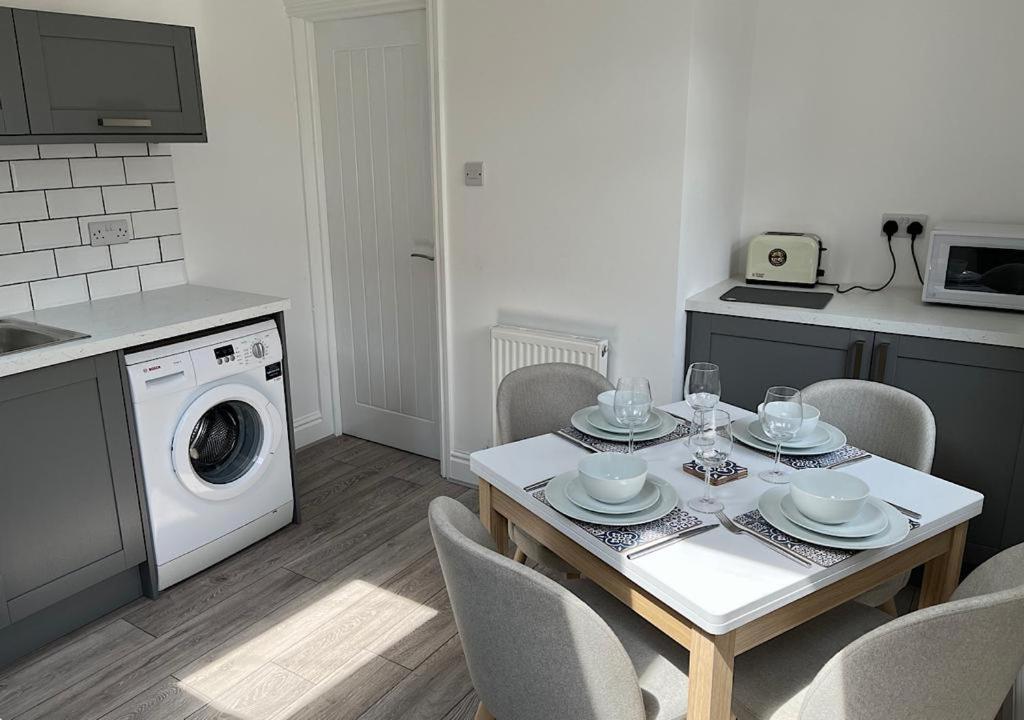 Ferienwohnung 34 One Lytham St Annes Exterior foto